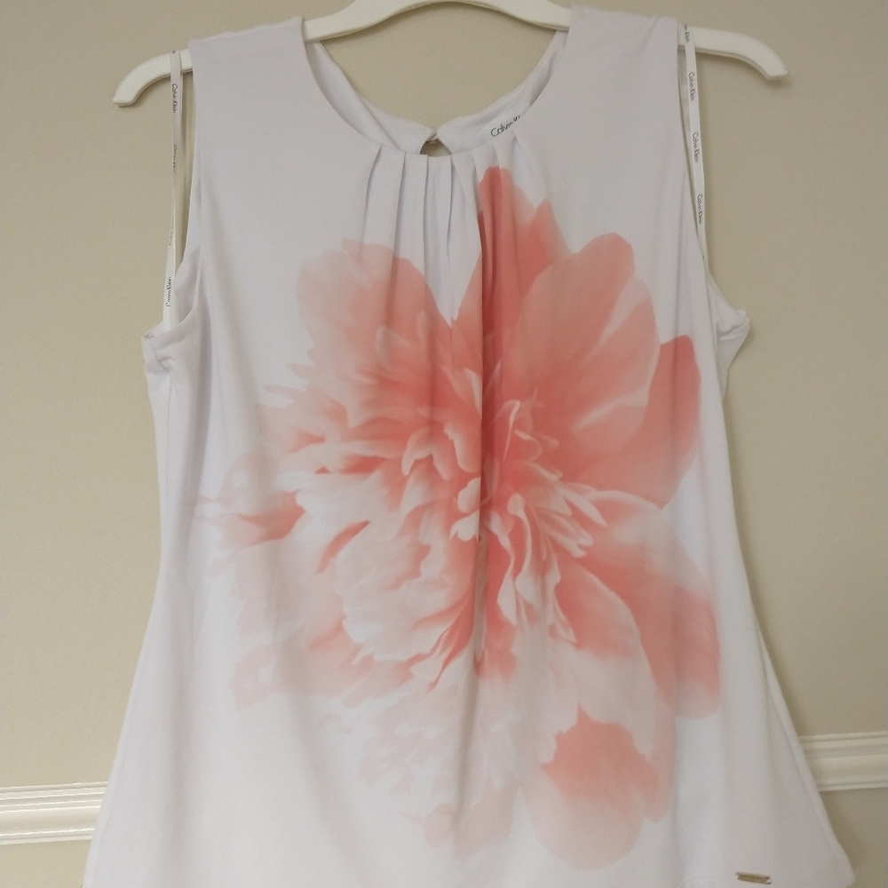 Calvin Klein shirt. XL